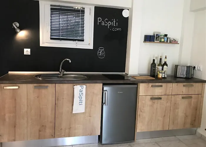 - Paspiti - Chalkidiki Kallithea (Chalkidiki)